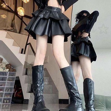 新しい未使用 エコレザー ミニスカート ティアードフレア 無地 A