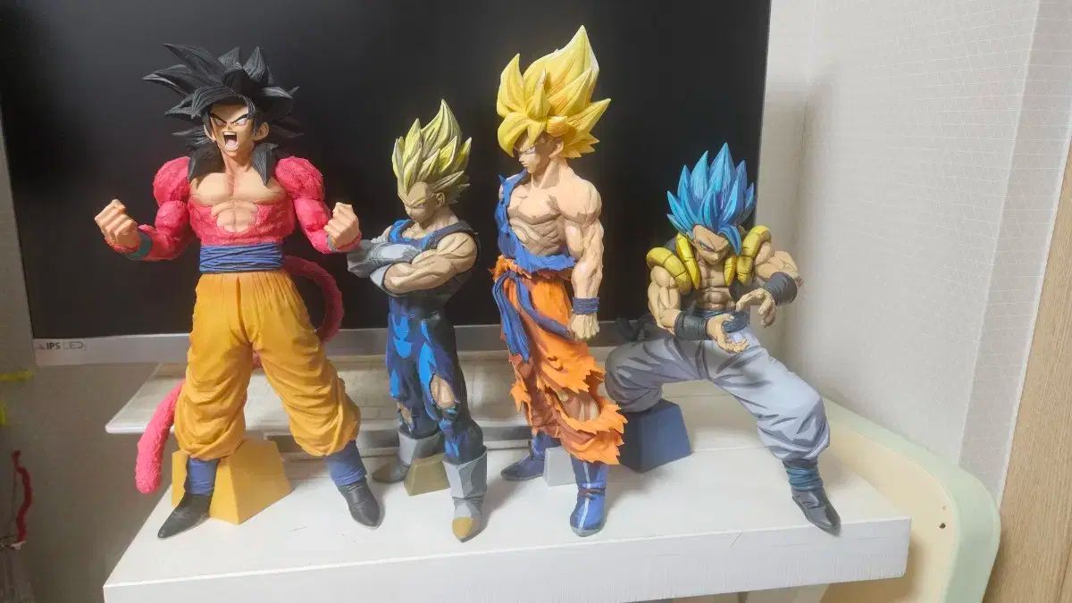 【期間限定】☆幻のフィギュア3体☆SMSPベジータ＆悟空 + オマケ付き ドラゴンボールフィギュア 3体セット 孫悟空 ベジータ 悟飯