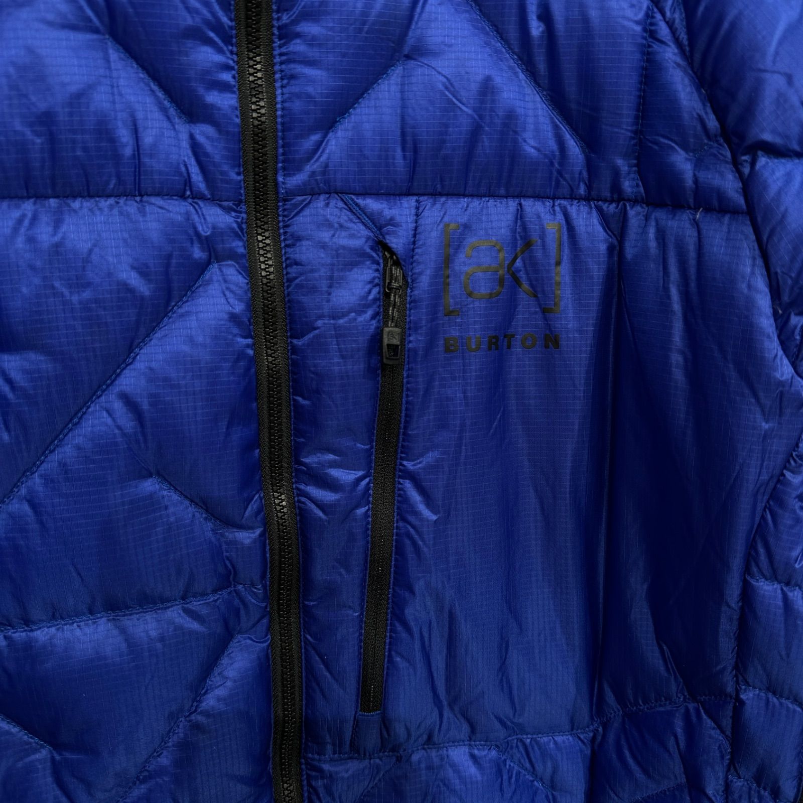 美品／タグ付き】BURTON [ak] Baker Down INS JAKE BLUE Mサイズ 2024
