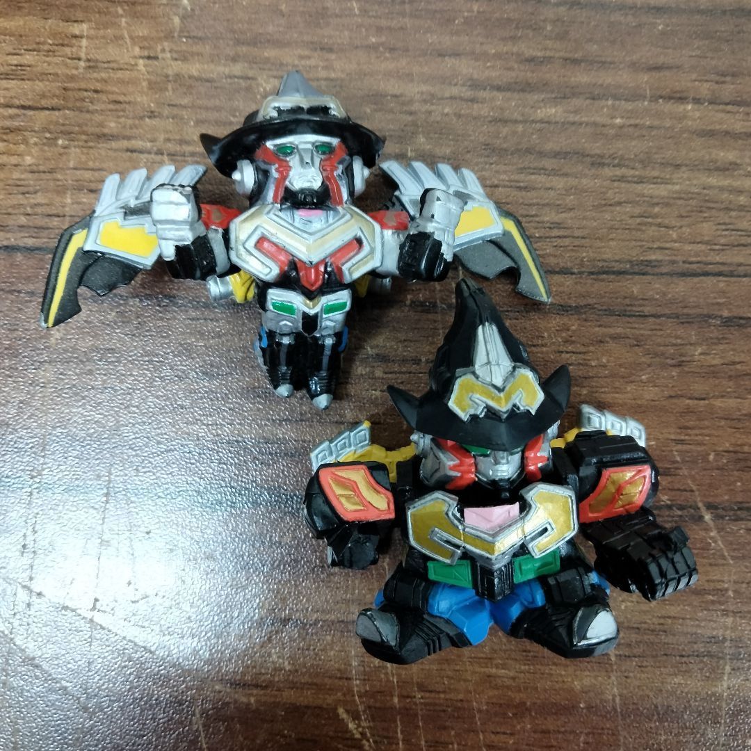 N-3540] 魔法戦隊マジレンジャー マジキング ミニフィギュア 2体