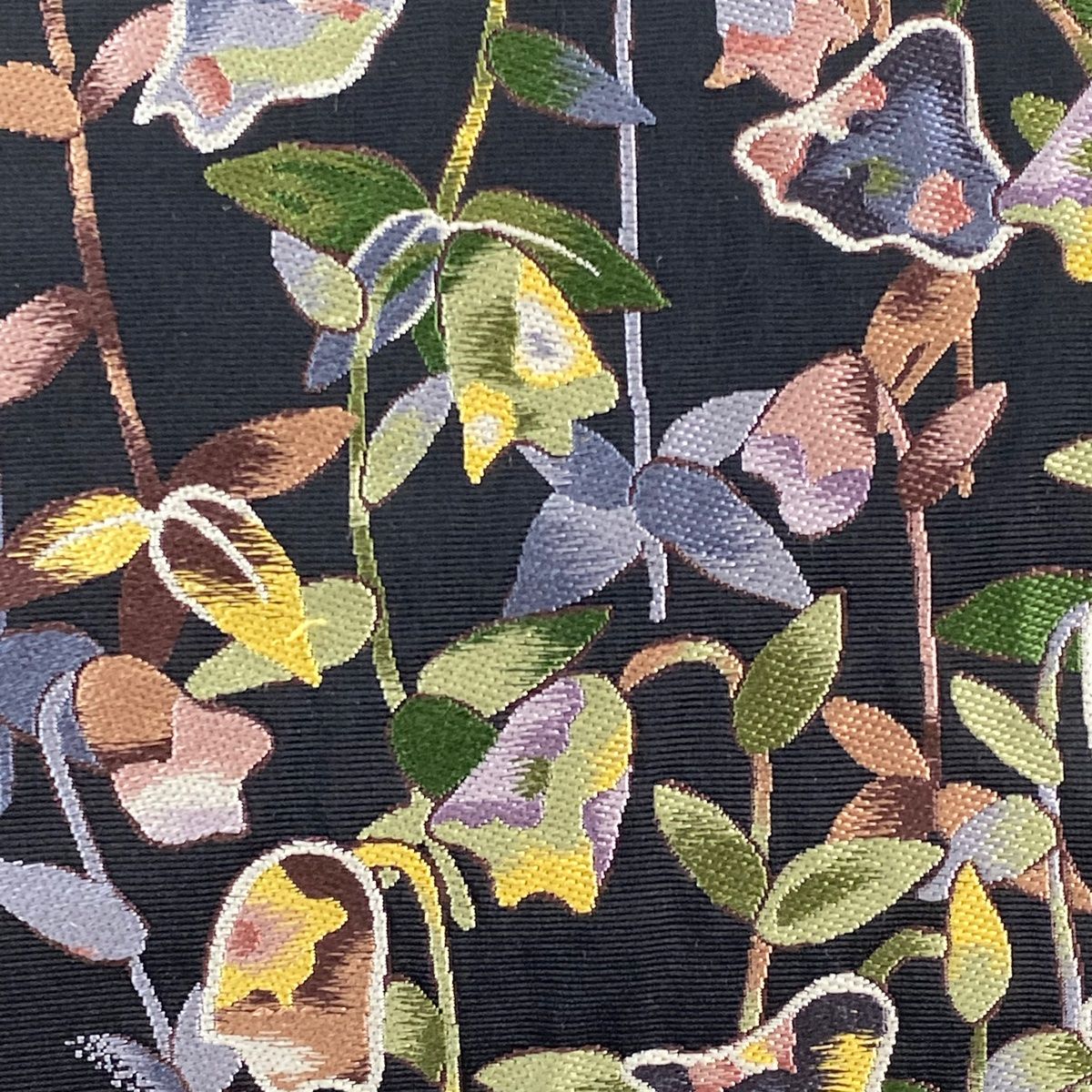 袋名古屋帯 木村雨山監修 落款 黒百合 草花 刺繍 黒 正絹