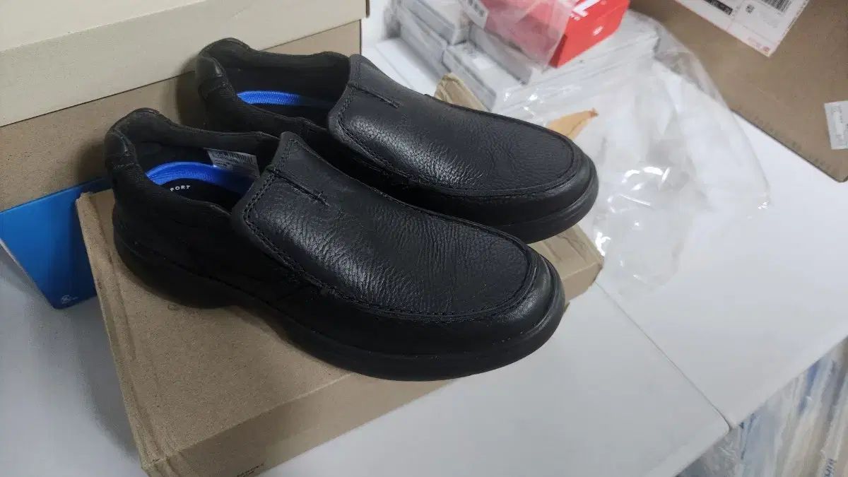Clarks クラークス スリッポン 靴