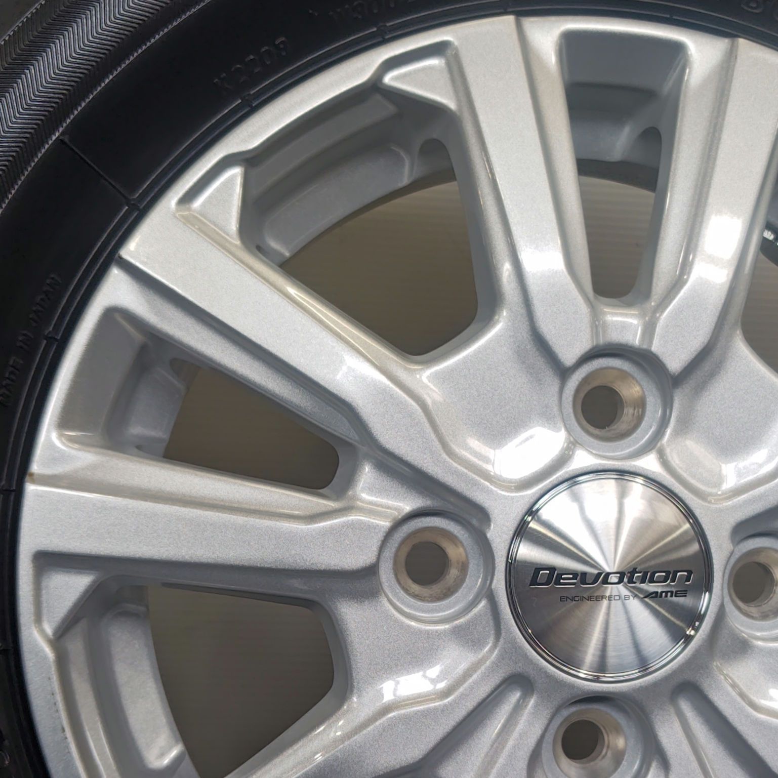 軽貨物用12インチ スタッドレスタイヤセット N-VAN NV100クリッパー ハイゼットカーゴ