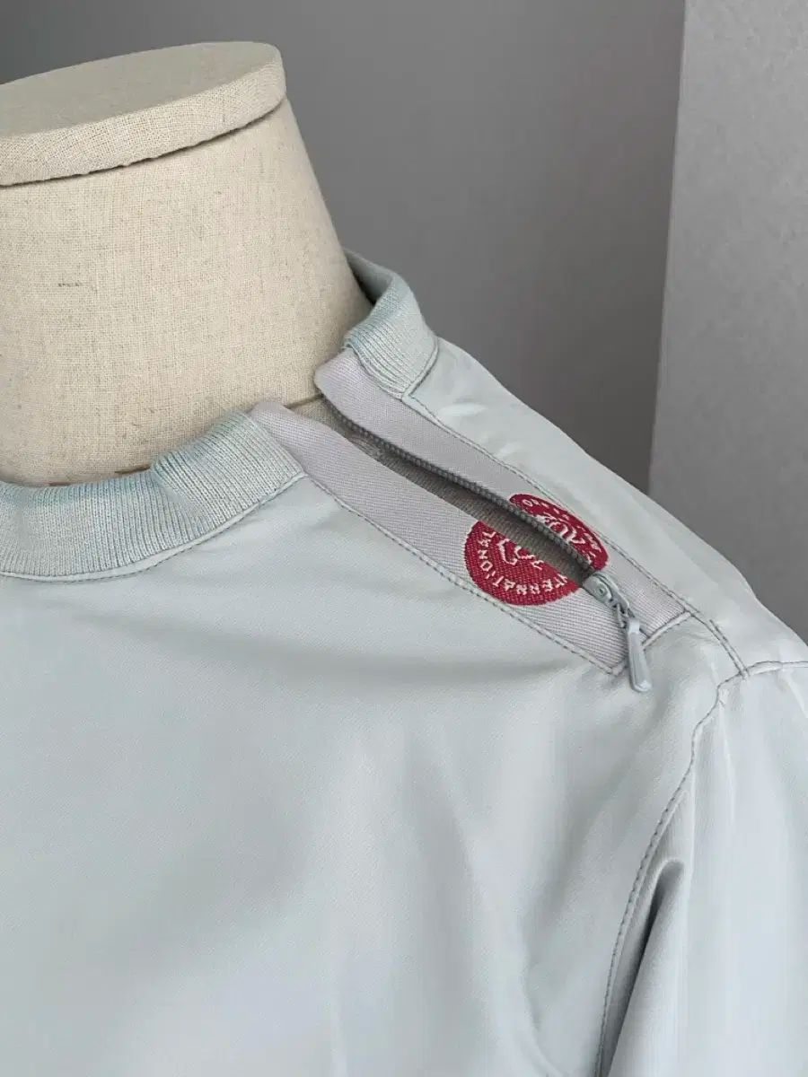 ZOY ゾーイ ゴルフ 防風 M 未着用