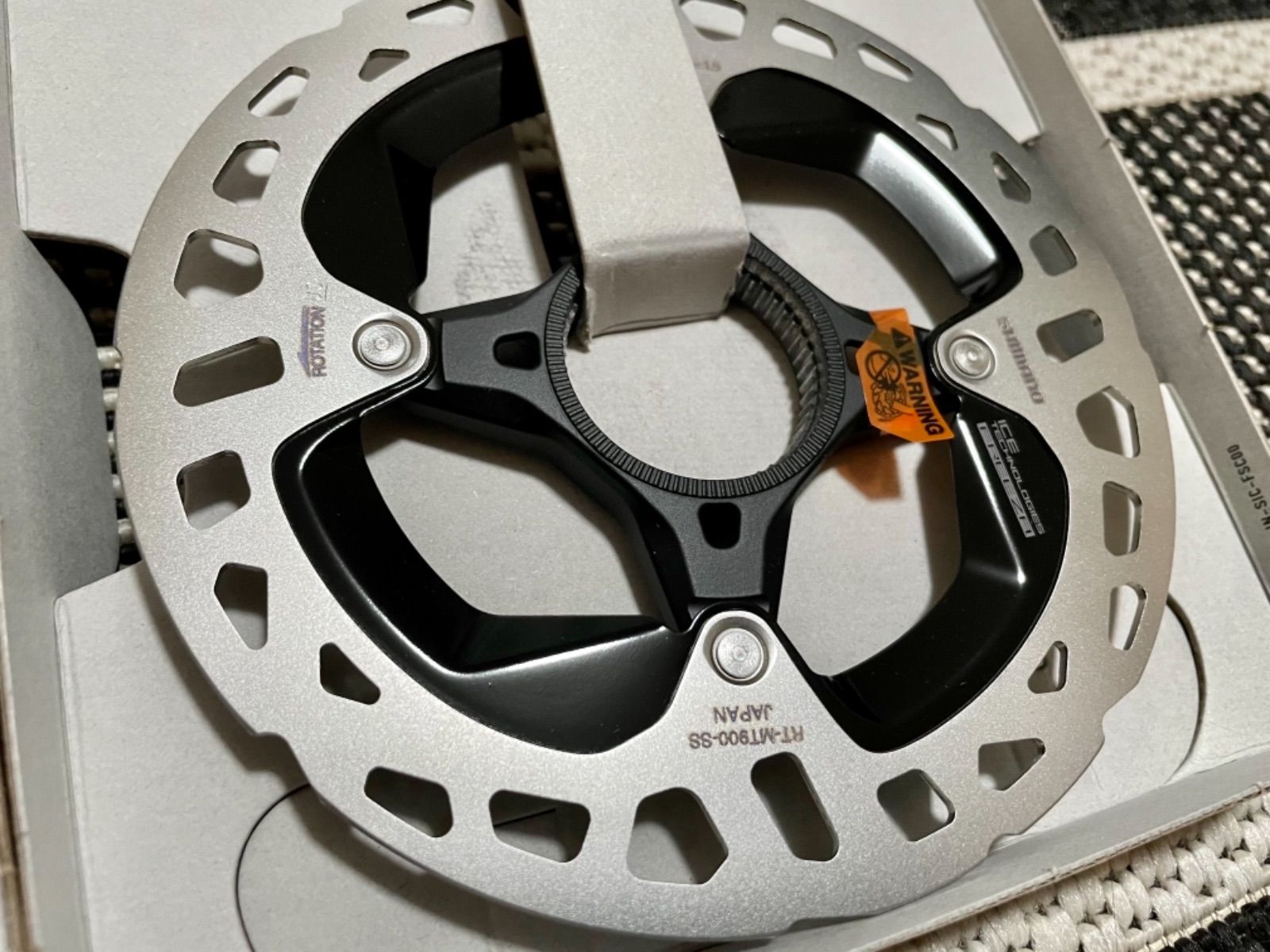 シマノディスクローター RT-MT900デュラエース 160mm 2枚 SHIMANO シマノ [ RT-CL900 ] DURA-ACE R9200 シリーズ