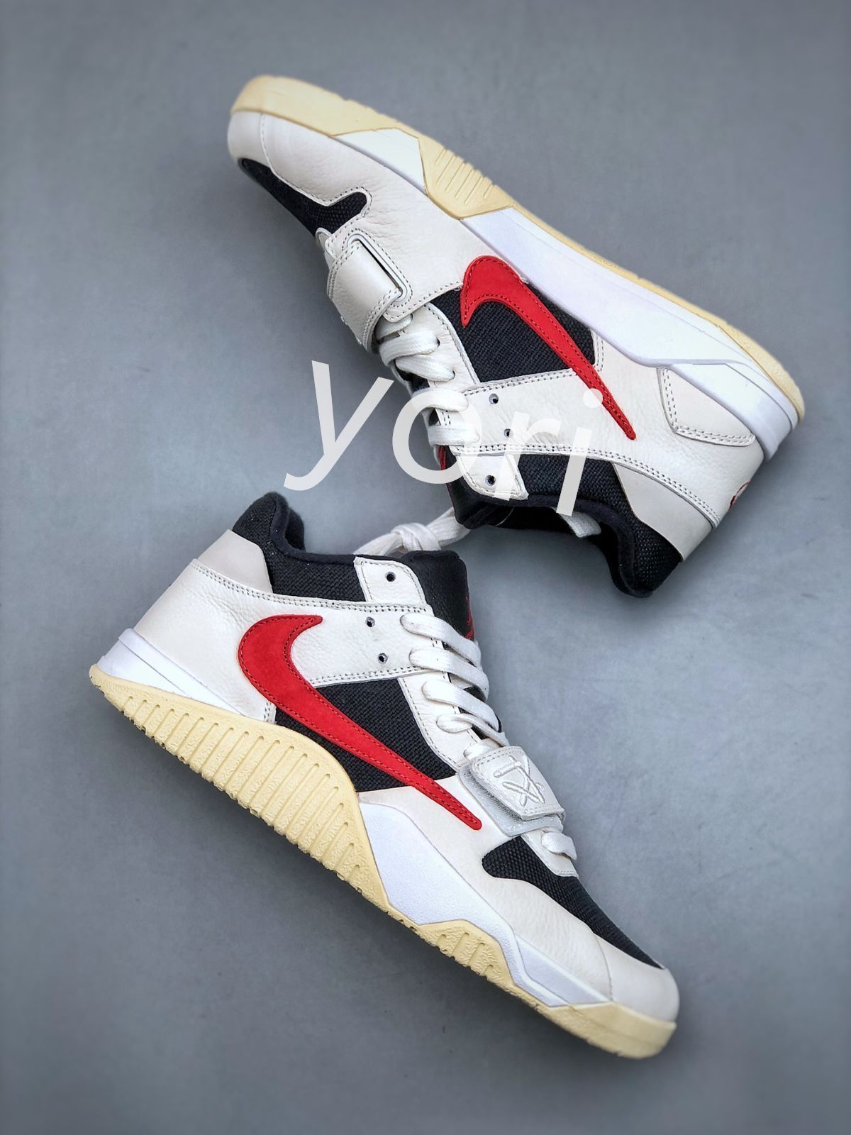 ナイキ スニーカー Travis Scott x Jordan Jumpman Jack TR “University Red” メンズ レディース ローカット 男女兼用 並行輸入品