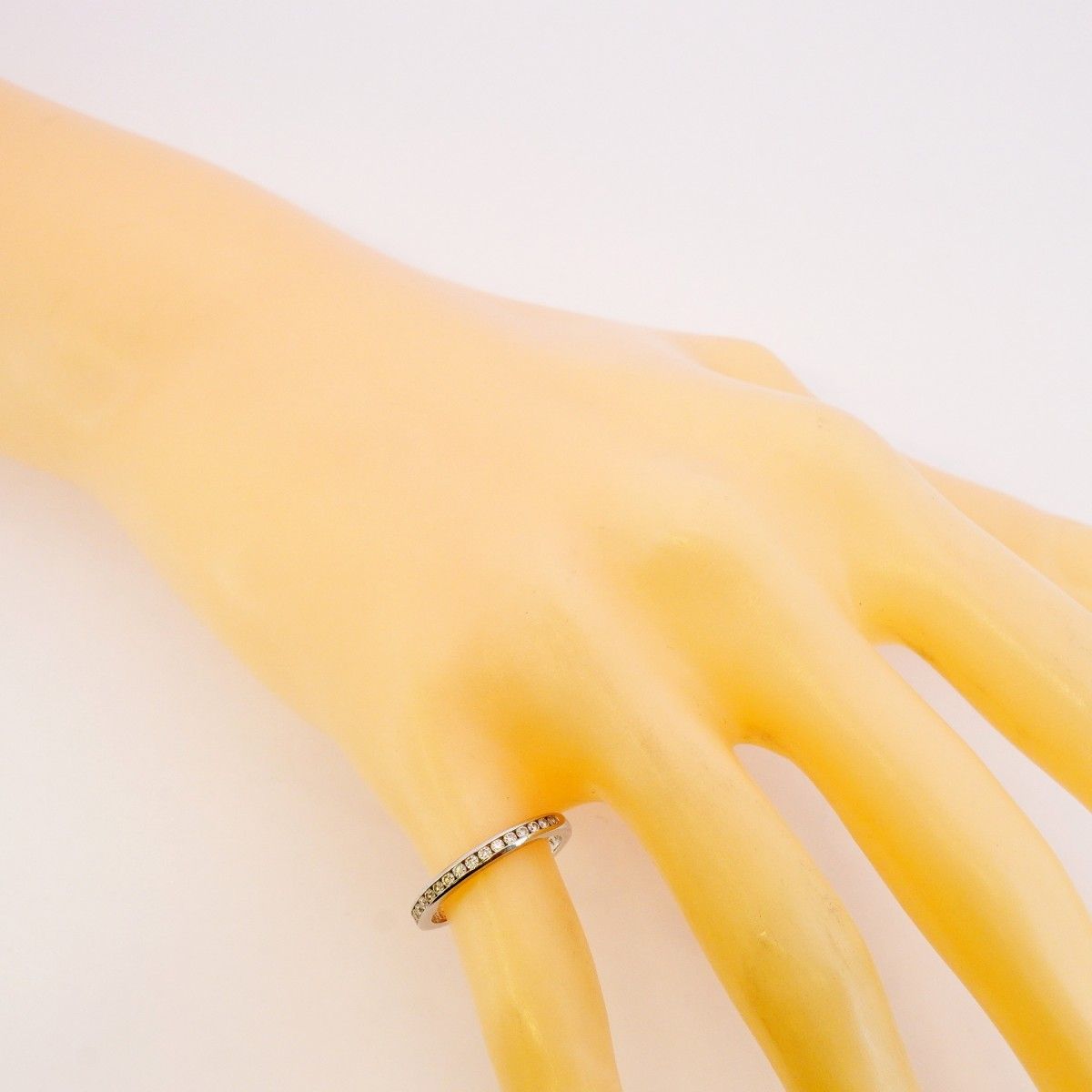 5jhb0474】ティファニー リング チャネルセッティング ハーフ  