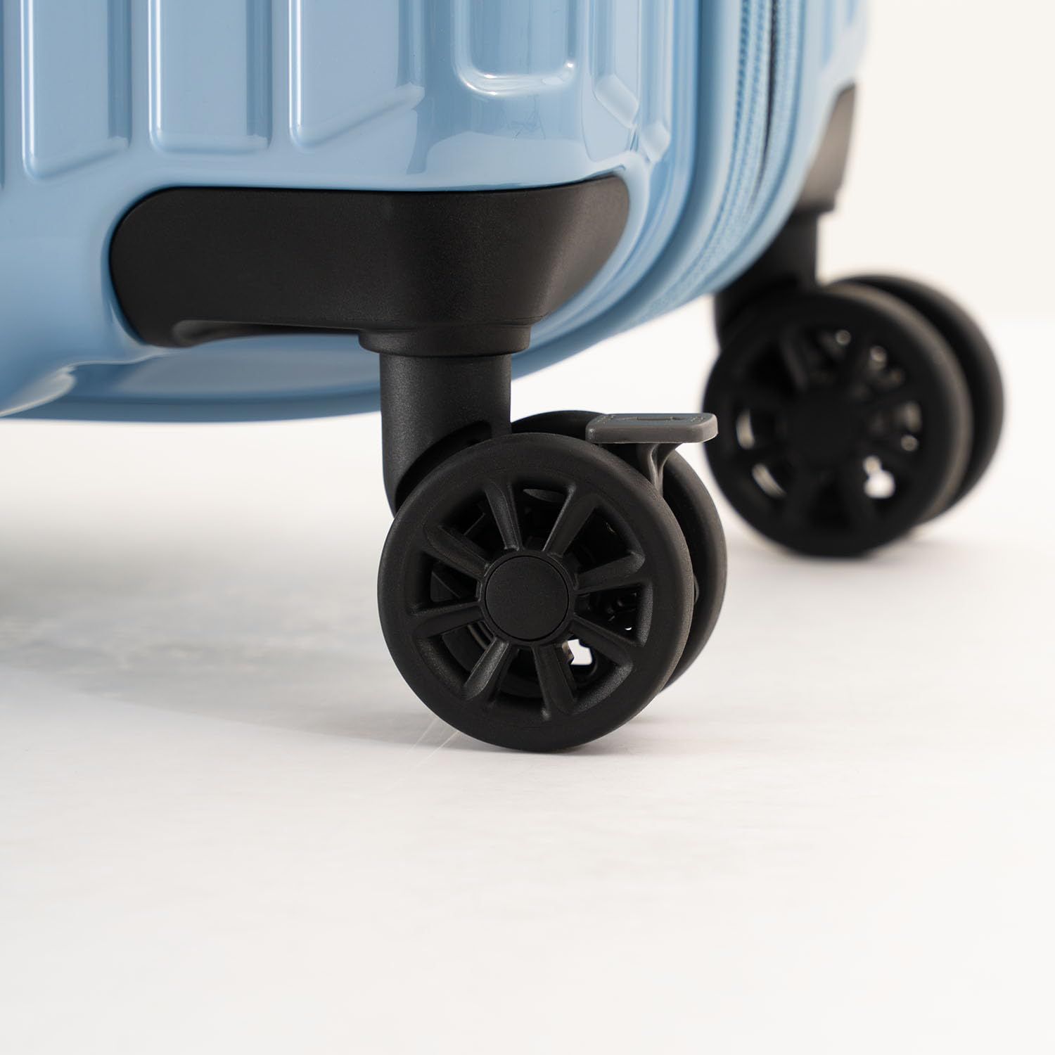 キャリーケース アジア