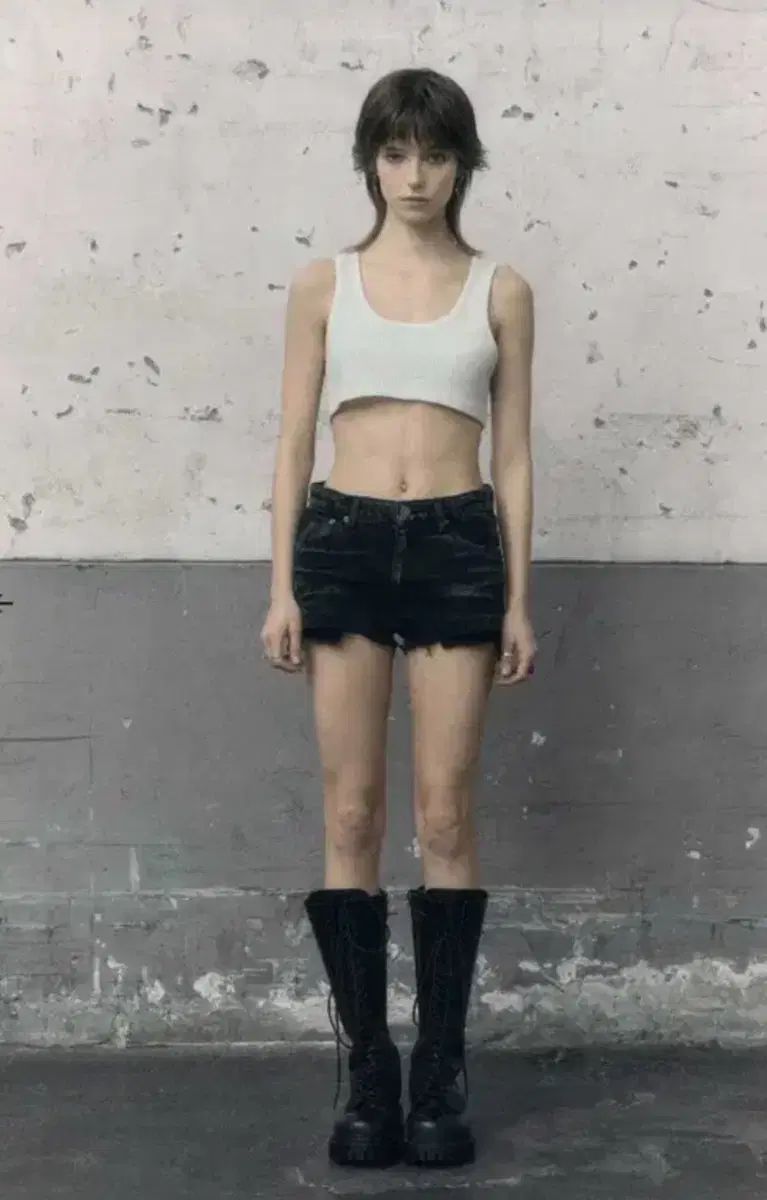 BOHEMSEO(ボヘミアンソウル) white coated embo denim shorts