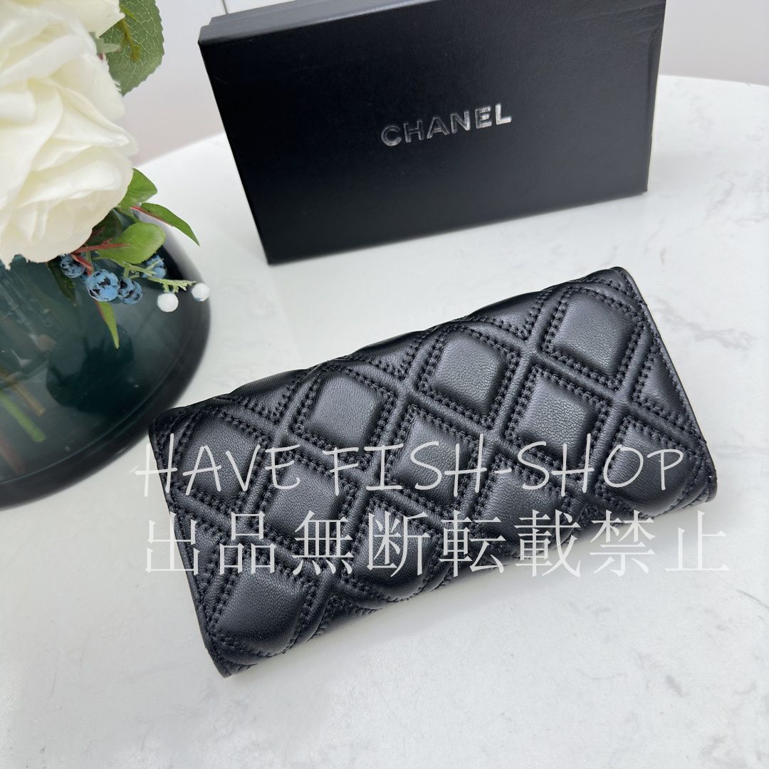 未使用 CHANEL シャネル マトラッセ シープスキン フラップ長財布 ブラック