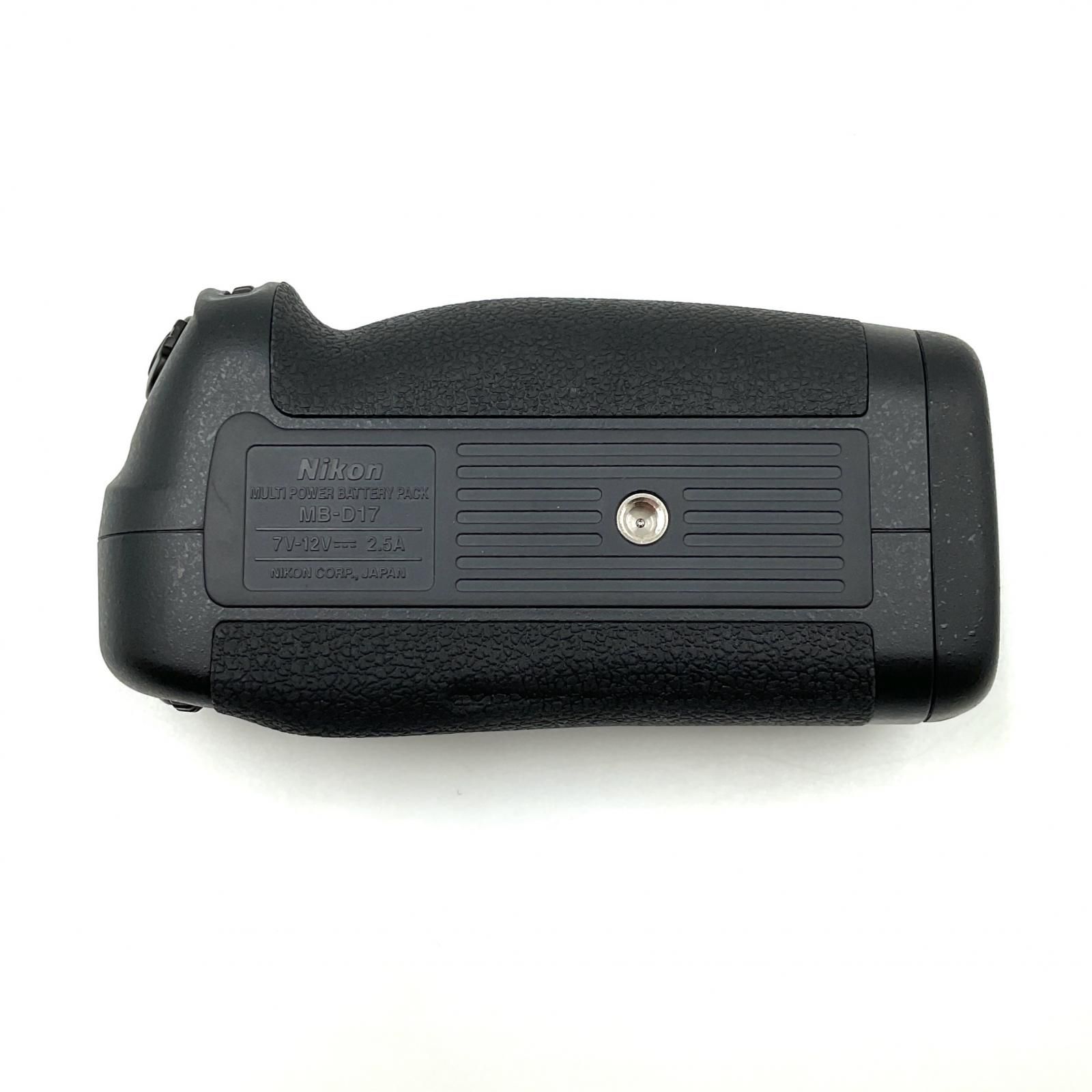 Nikon MB-D17