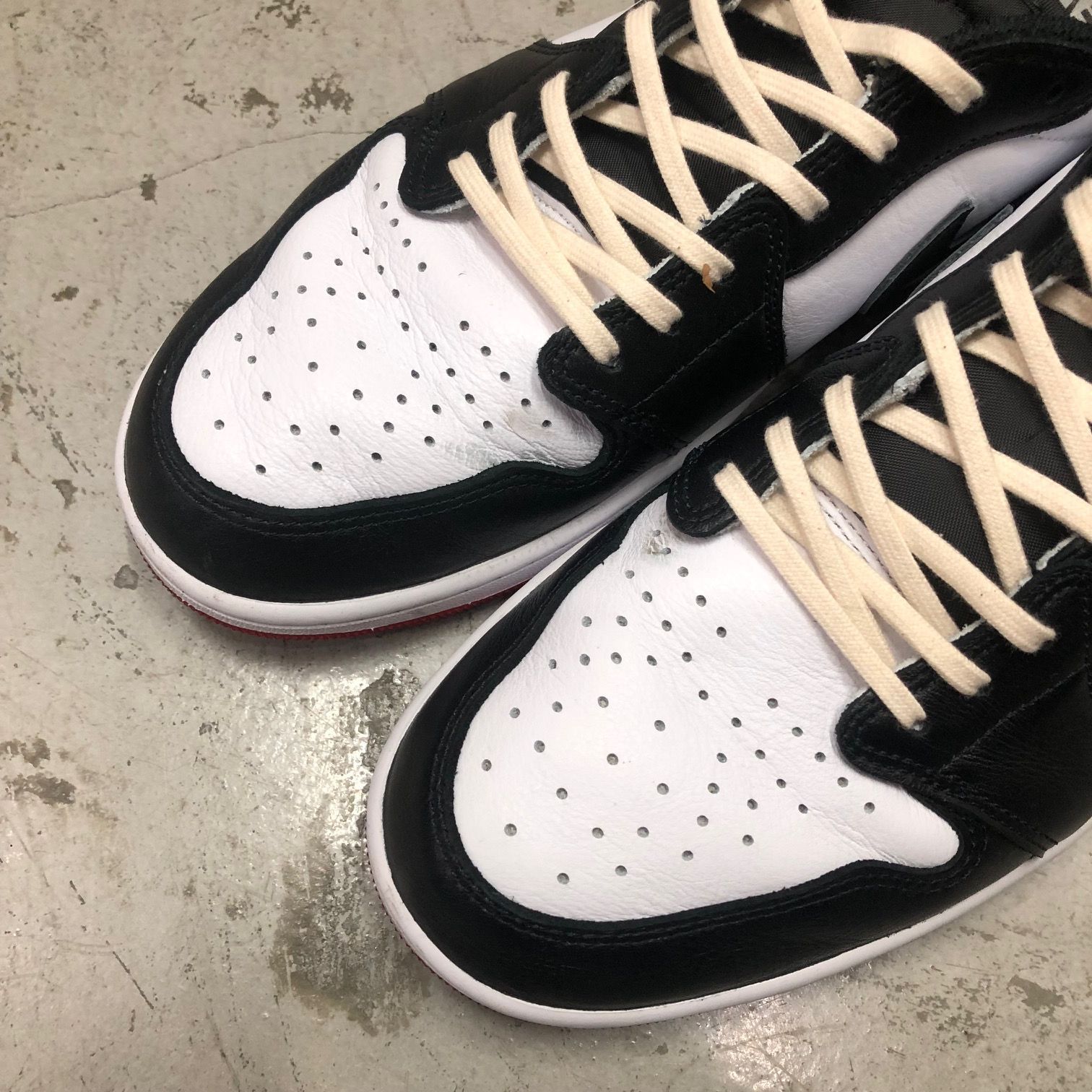 国内正規 NIKE Air Jordan 1 Retro OG Low Black Toe ブラックトゥ 