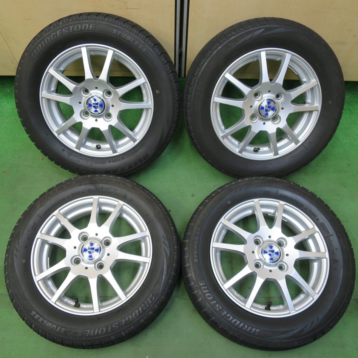 vrx 【送料無料】2018年製 ブリヂストン BLIZZAK VRX 155/65R13 4本 