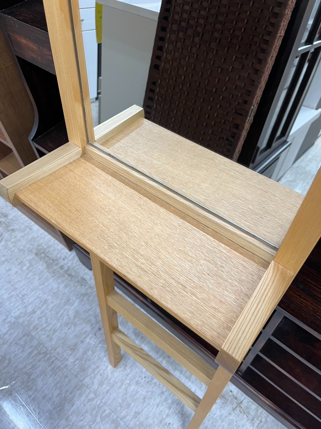 〈たのめる便・現状渡し〉IDEE イデー LADDER ラダー ミラー ☆LADDER MIRROR Natural｜スタンドミラー｜IDEE SHOP Online
