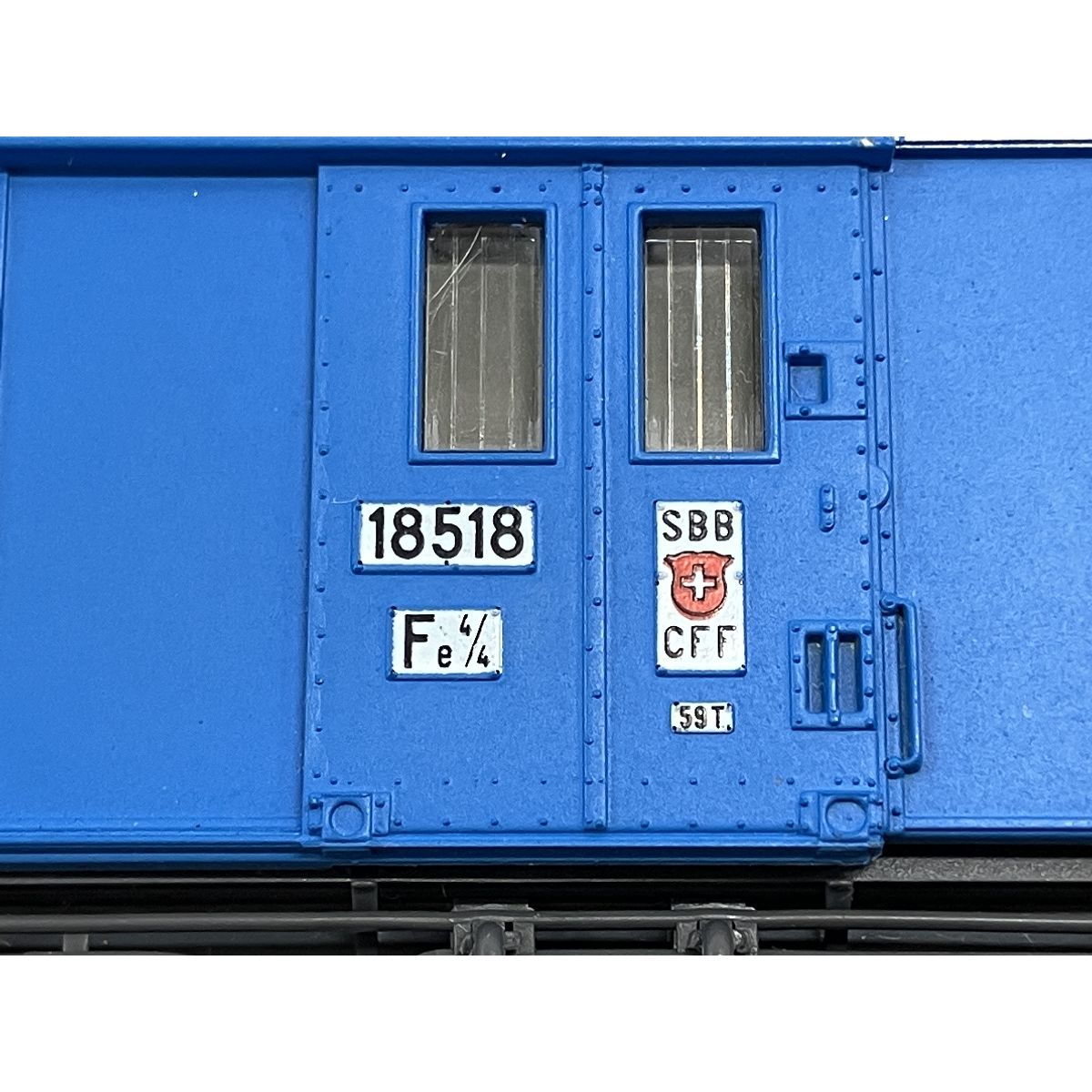 ROCO ロコ 43631 18518 スイス連邦鉄道 SBB 電気機関車 Fe 4/4形