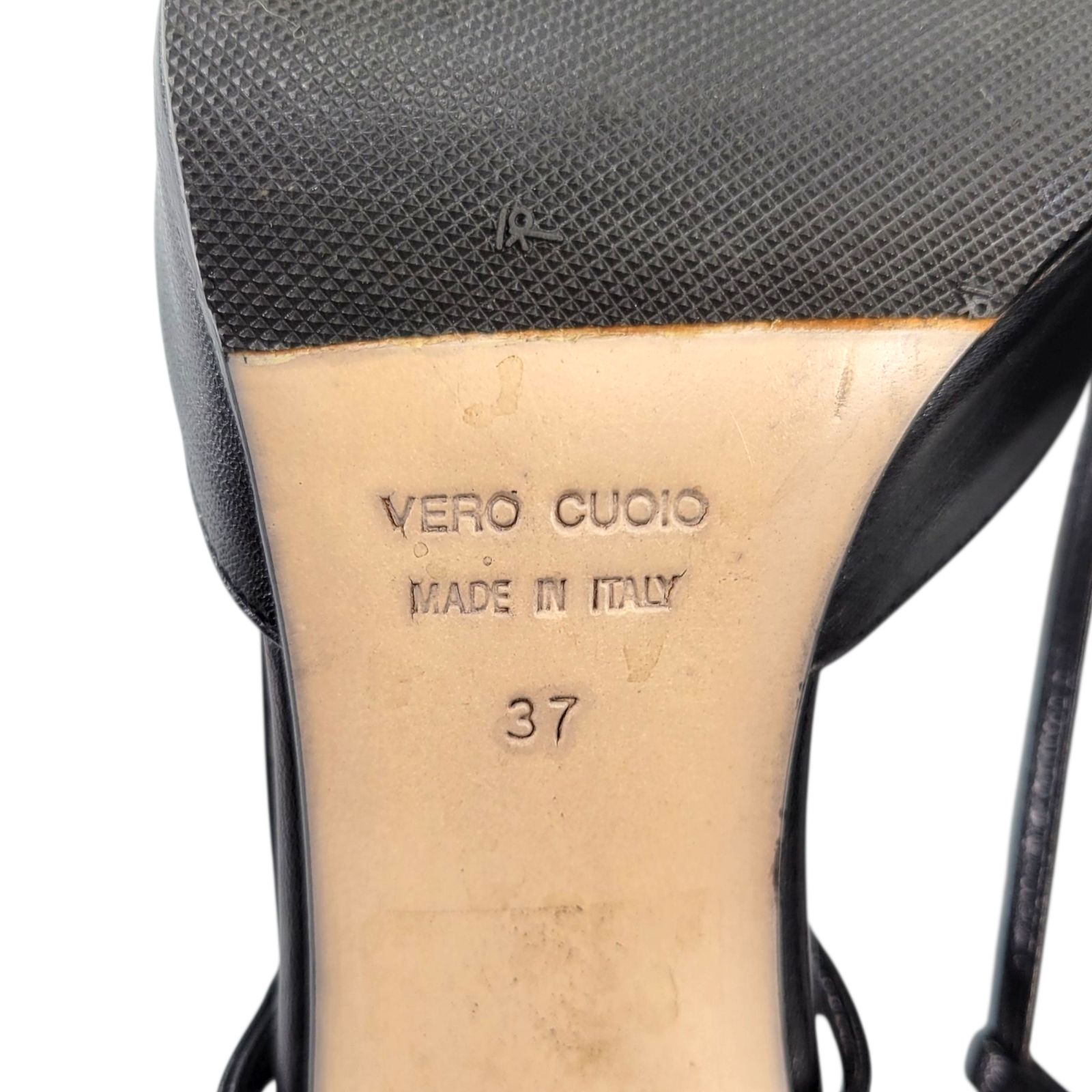 【美品】◾️セルジオロッシ◾️パンプス◾️バックジップ◾️スタッズ◾️スエード◾️ブラック seegiorossi セルジオロッシ パンプス ブラック ポインテッド