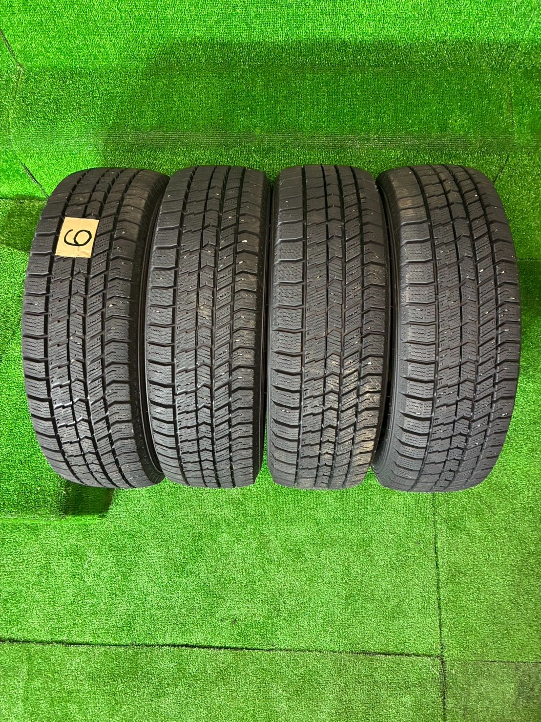 GOODYEAR ICE NAVI 6 175/65R14 スタッドレスタイヤ 4本セット 2021年 