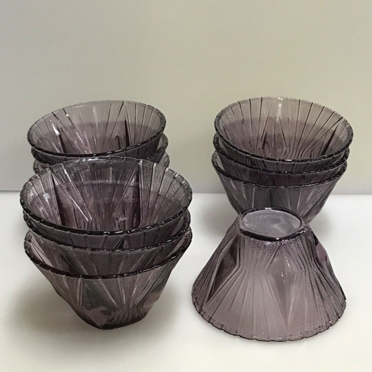 レトロすぎる 薄いうすい   硝子  小鉢 美品 佐々木硝子 ガラス 小鉢 風雅 佐々木クリスタル 昭和レトロ