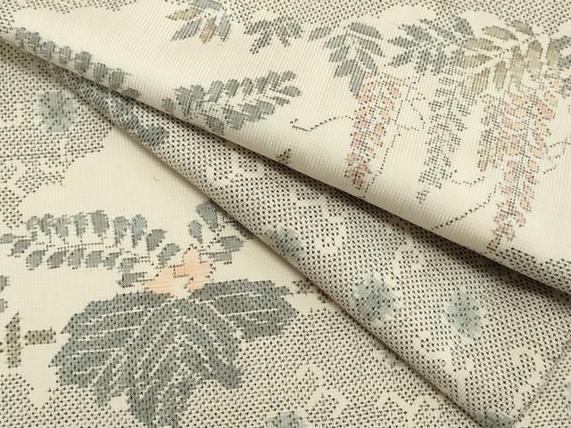 平和屋着物○本場大島紬 白大島 7マルキ 花唐草文 正絹 逸品