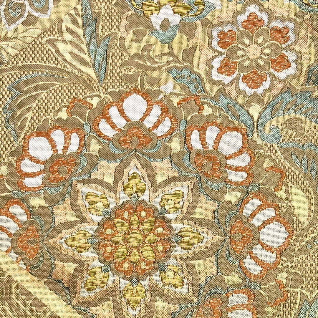 袋帯 美しい華柄模様 花唐草 金銀糸 金色 O-3877 - メルカリ 