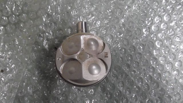 CB400SF-K　NC39-1802xxx　の　ピストン　3:#1737079320
