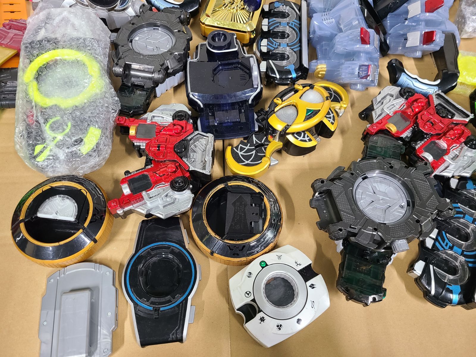 仮面ライダー変身ベルト等まとめ売り 最終値下げ 仮面ライダー 変身ベルト 合計30個 セット まとめ
