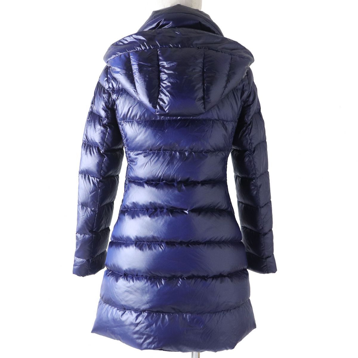 美品★TATRAS★タトラス BABILA バビラ ダウンジャケット 01 紺 タトラス バビラ 2021年モデル ダウンジャケット TATRAS BABILA