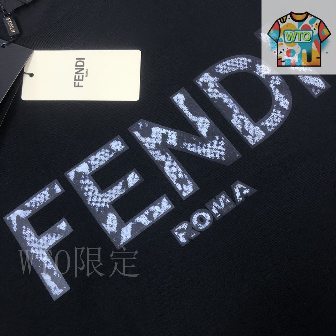 今日WTO】FENDI フェンディ 25 カップル短袖 T-XD76 - メルカリ