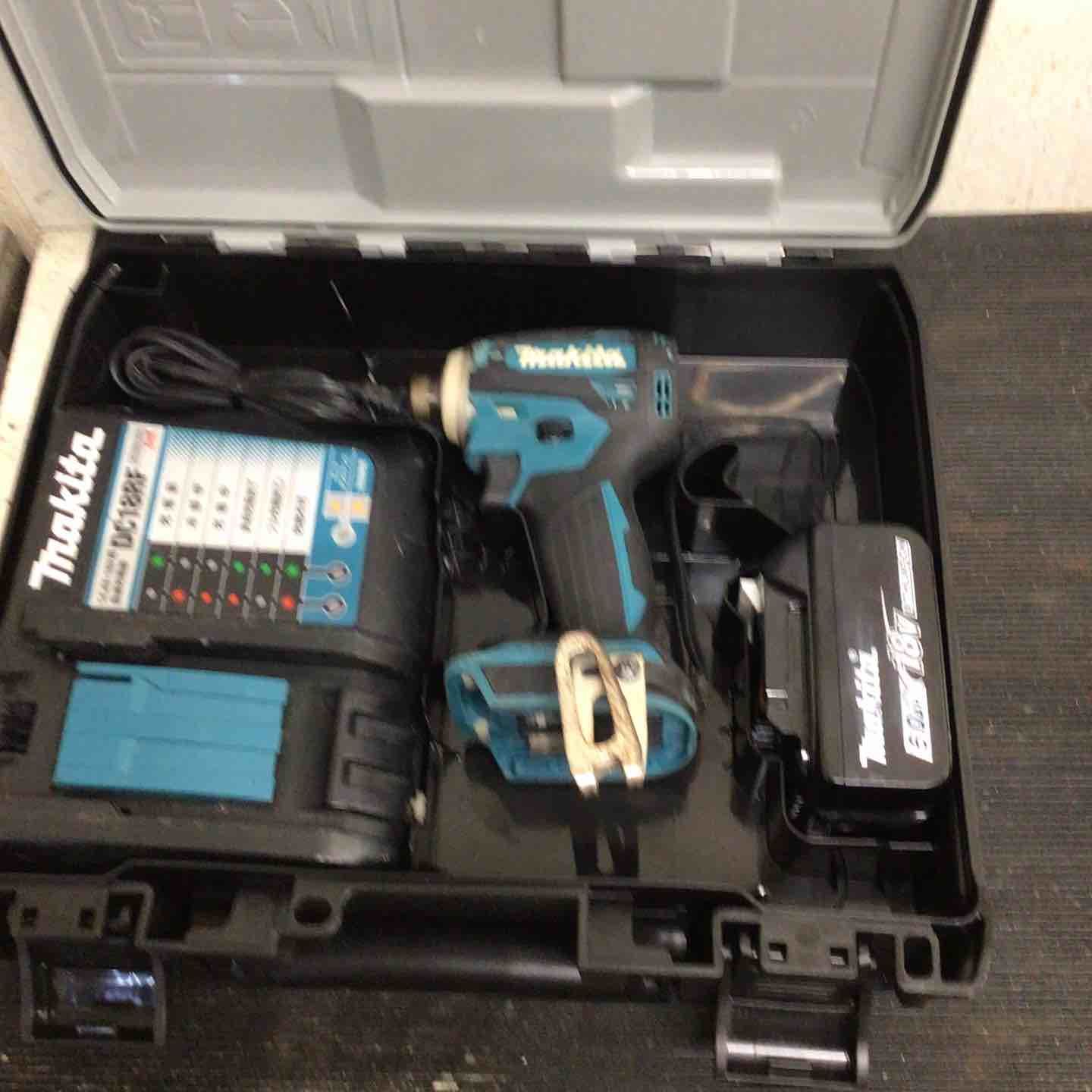 ★マキタ(makita) コードレスインパクトドライバー TD170DRFXW【町田店】 ☆マキタ(makita) コードレスインパクトドライバー TD172DZAR