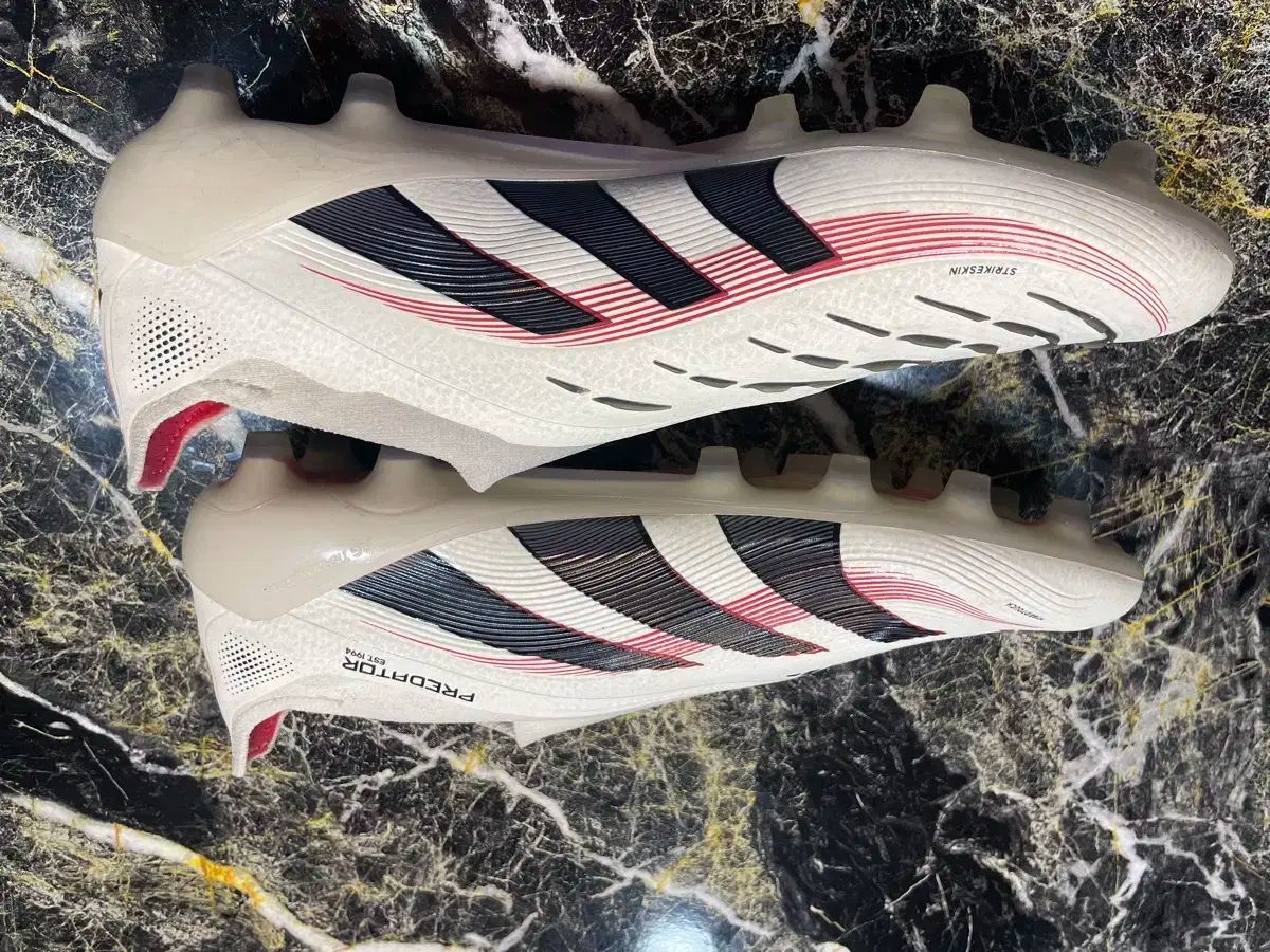 シューズ adidas PREDATOR ELITE FT AG 27.5 シューズ adidas Predator Elite FT FG 27.5 adidas Predator ELITE FT