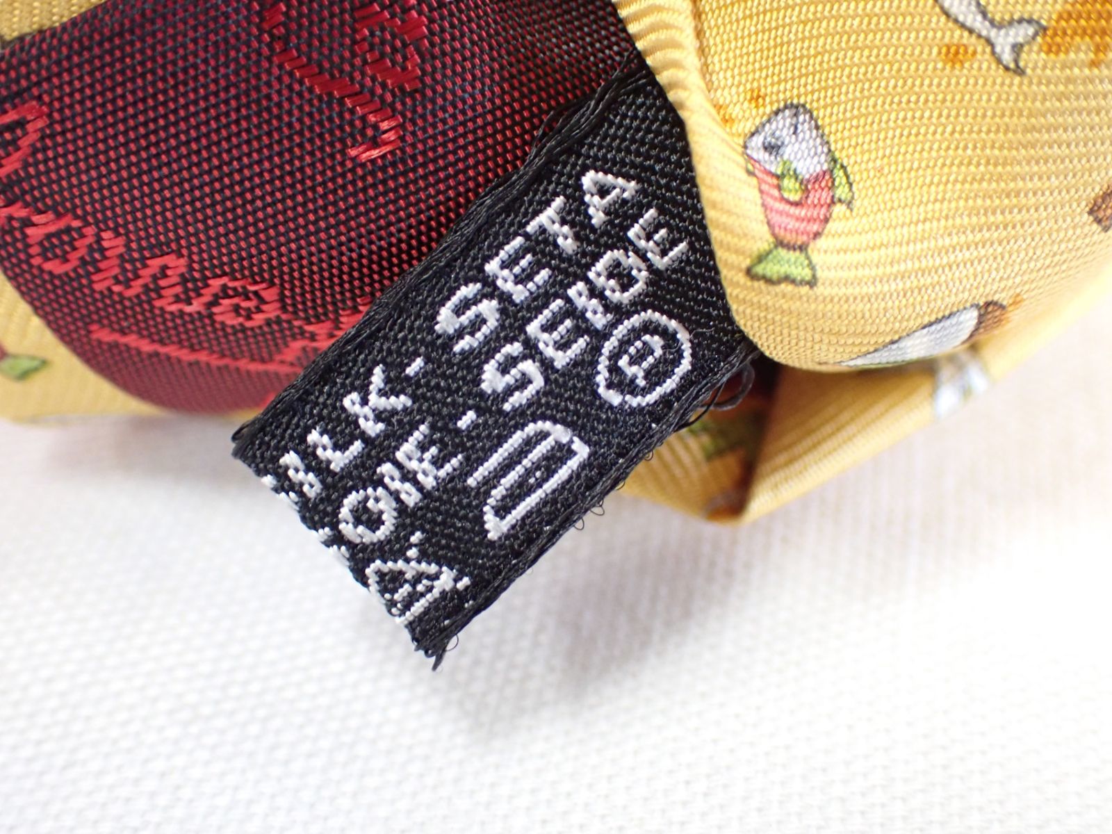お買い得！GUCCI グッチ Feragamoフェラガモ ネクタイ2本セット まとめ