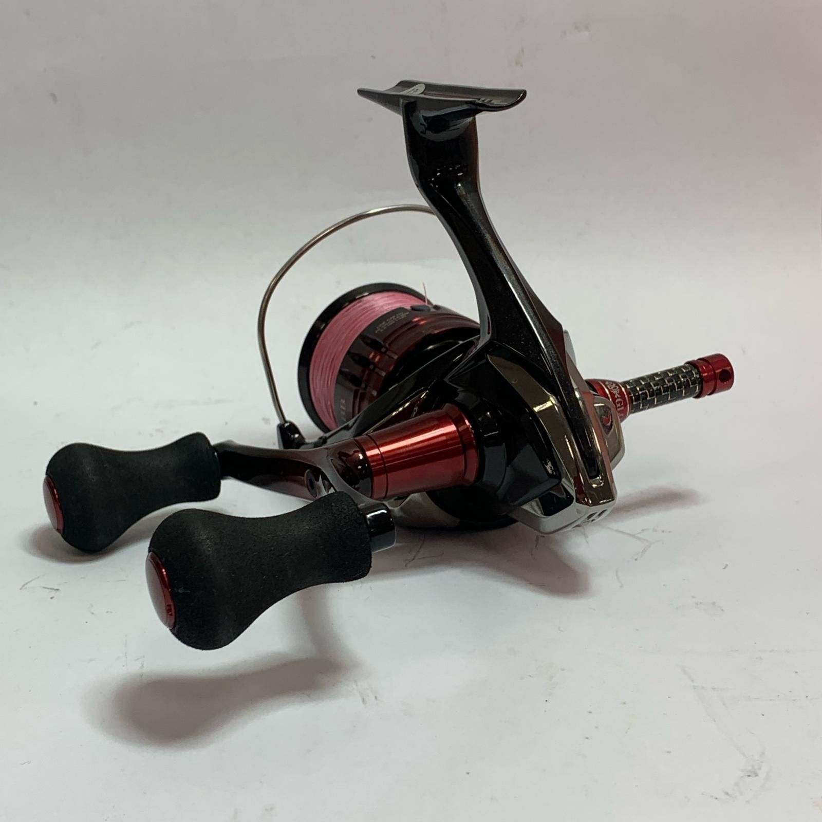 シマノ(SHIMANO) スピニングリール 19 ストラディック C3000HG