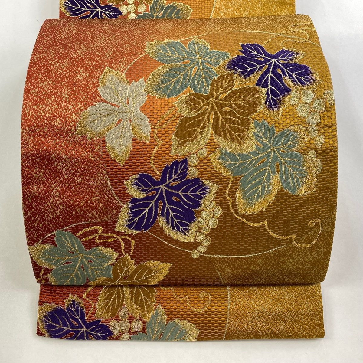袋帯 秀品 葡萄 金糸 箔 山吹茶色 六通 正絹
