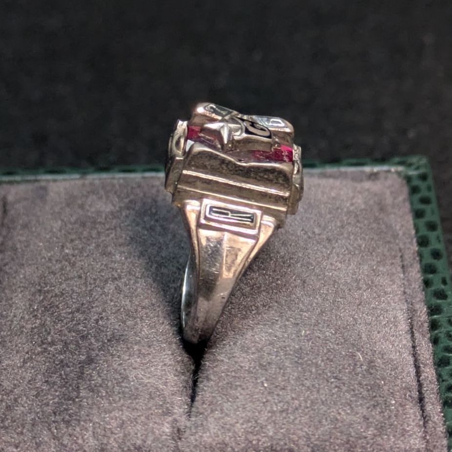 ヴィンテージ 1976 JOSTEN クラスリング シルバー925 ルビーレッド ヴィンテージ 1976 JOSTEN クラスリング シルバー925 ルビー