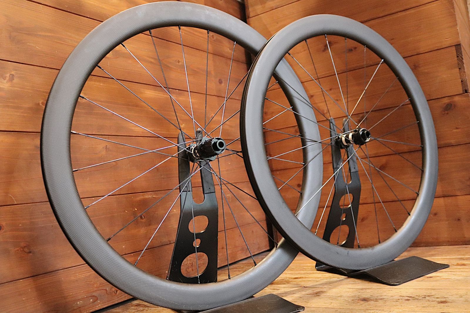 LWCカーボンホイール 後輪のみ カーボンホイール チューブラー 格安