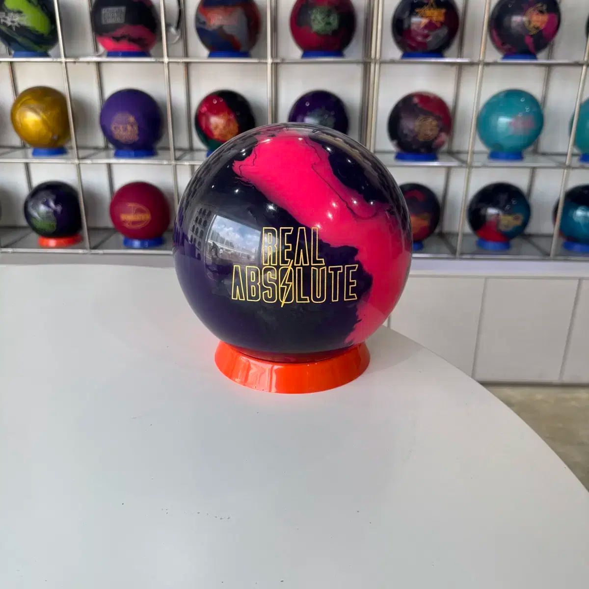 REAL ABSOLUTE 15ポンド Real Absolute (中古ボウリングボール) (ダム
