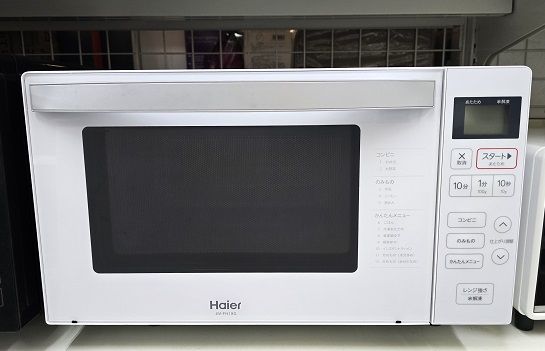 ハイアール Haier 電子レンジ 18L 50|60Hz共用 縦開き 庫内フラット JM-FH18G 2020年製 ホワイト ○YR-18780○