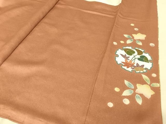 駒刺繍 雪輪草花文