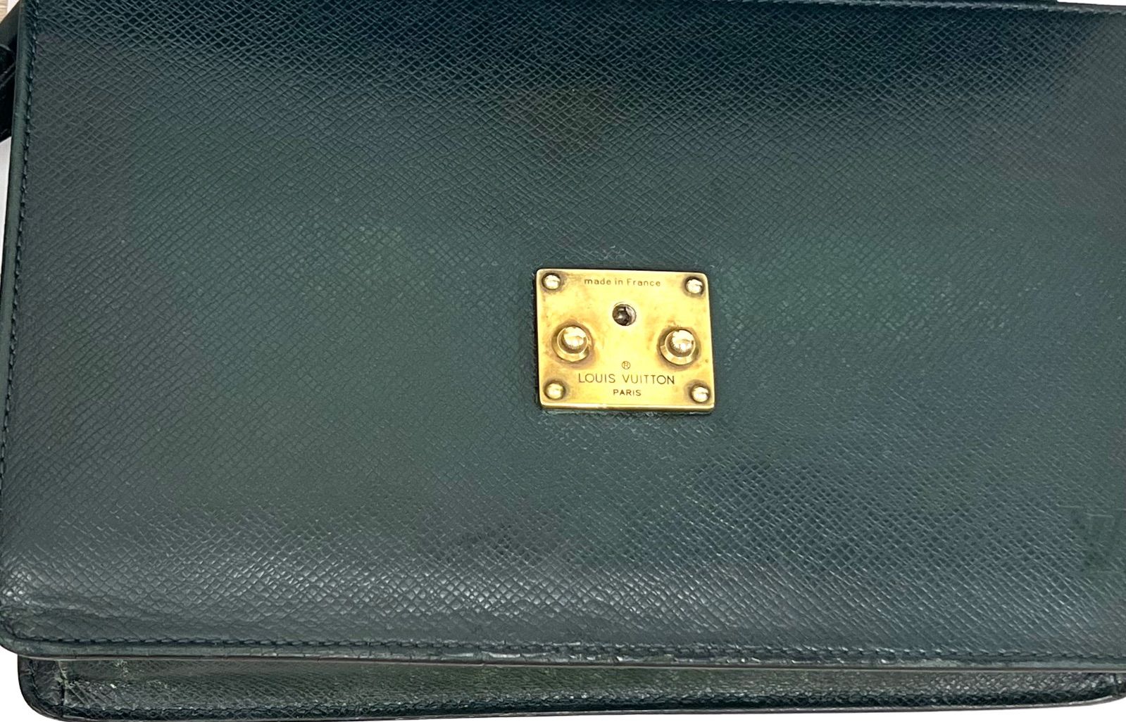 LOUIS VUITTON ルイヴィトン ポシェット クラド タイガ クラッチ