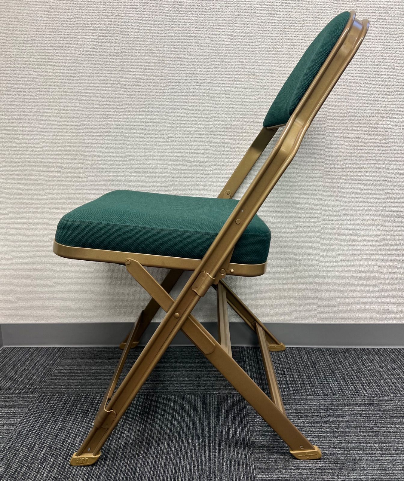 CLARIN クラリン社 FULL CUSHION FOLDING CHAIR グリーン - メルカリ