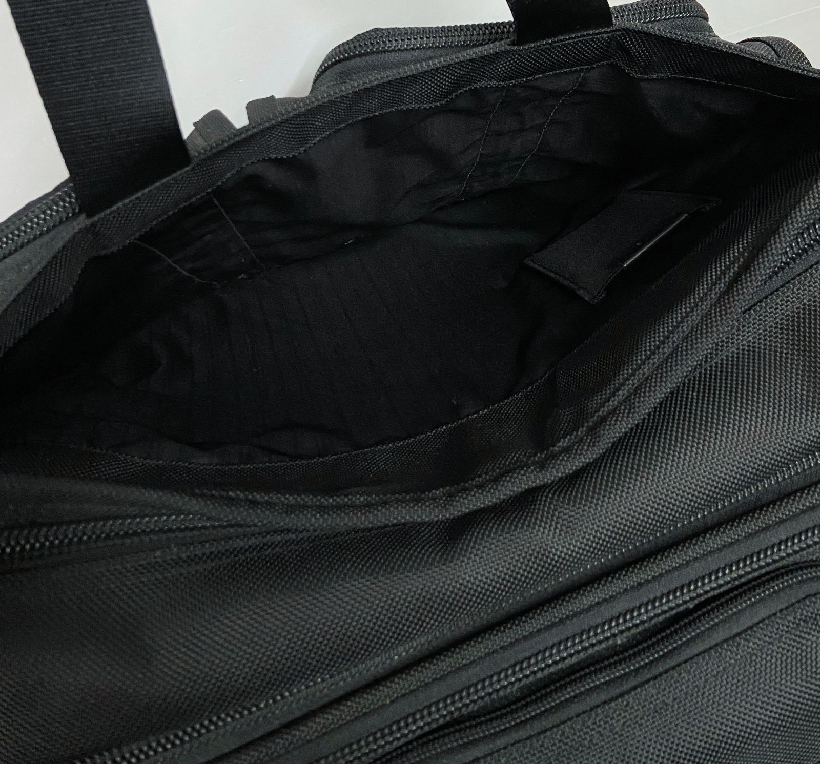TUMI｜トゥミ ALPHA アルファ キャリーバッグ ブリーフバッグ 26103DH 2輪 ナイロン 機内持込可 エクスパンダフル OTB
