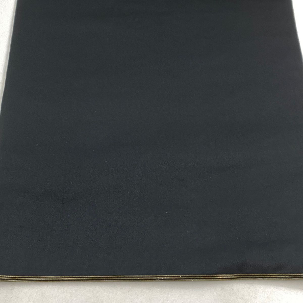黒