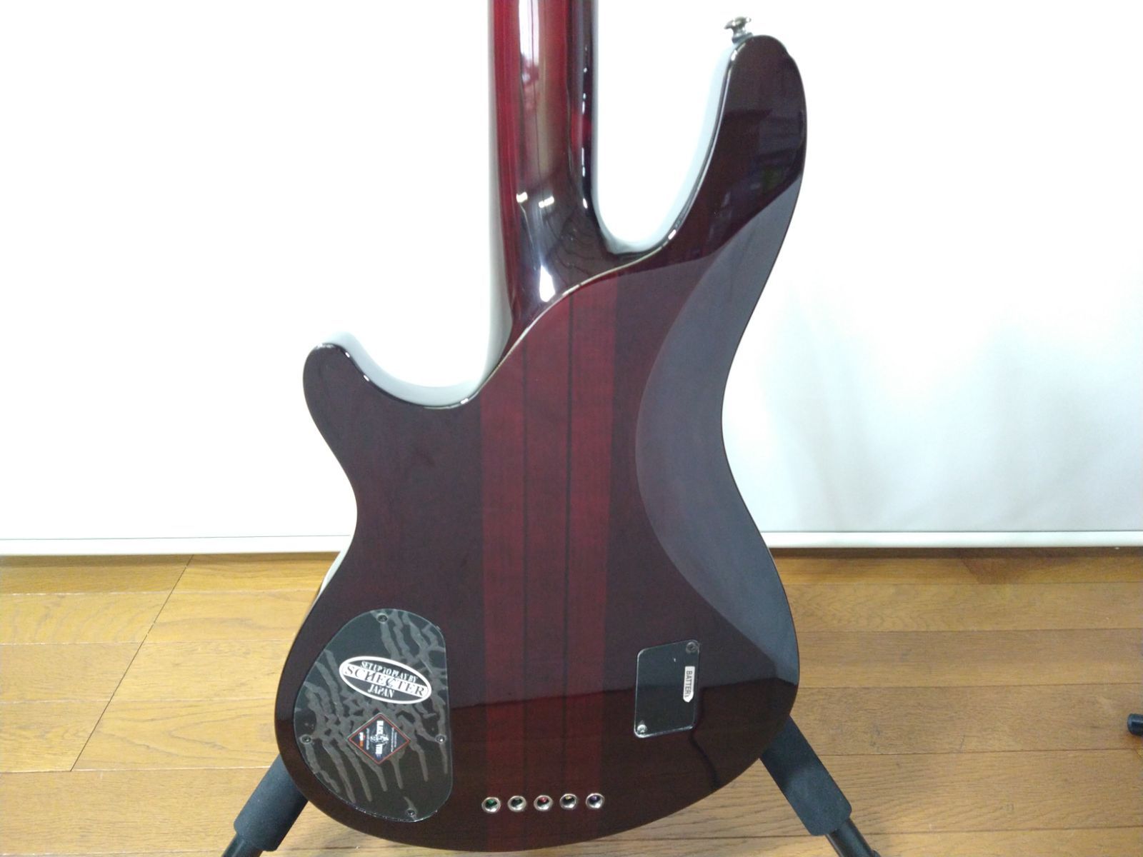 NEW限定品 - SCHECTER HELLRAISER-5/５弦ベース/EMGピックアップ 楽器 