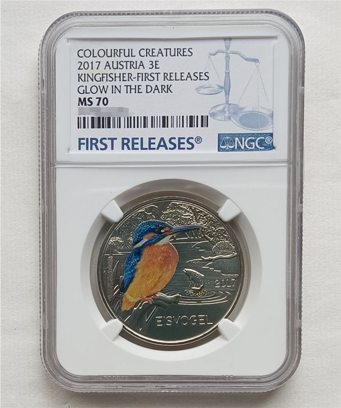 NGC MS70 2017 ATRIA 3E KINGFISHER-FIRST RELEASES GLOW IN THE DARK FIRSTRELEASE