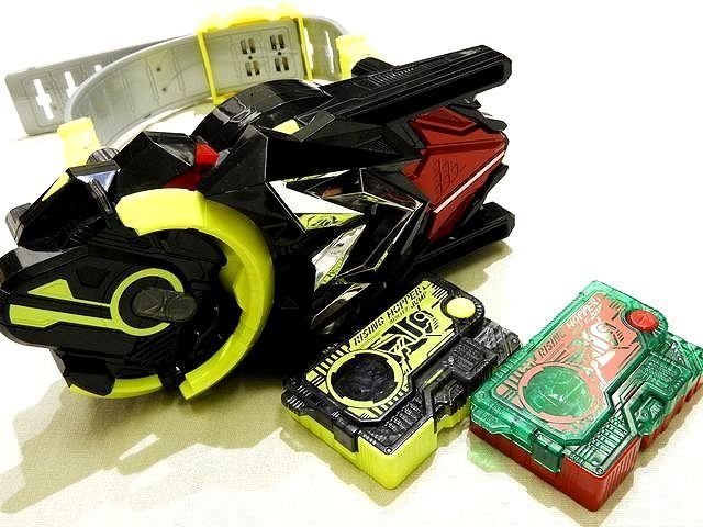 ※動作確認済み 仮面ライダーゼロワン  DX飛電ゼロワンドライバー 変身ベルト ライジングホッパー セット バンダイ 6L