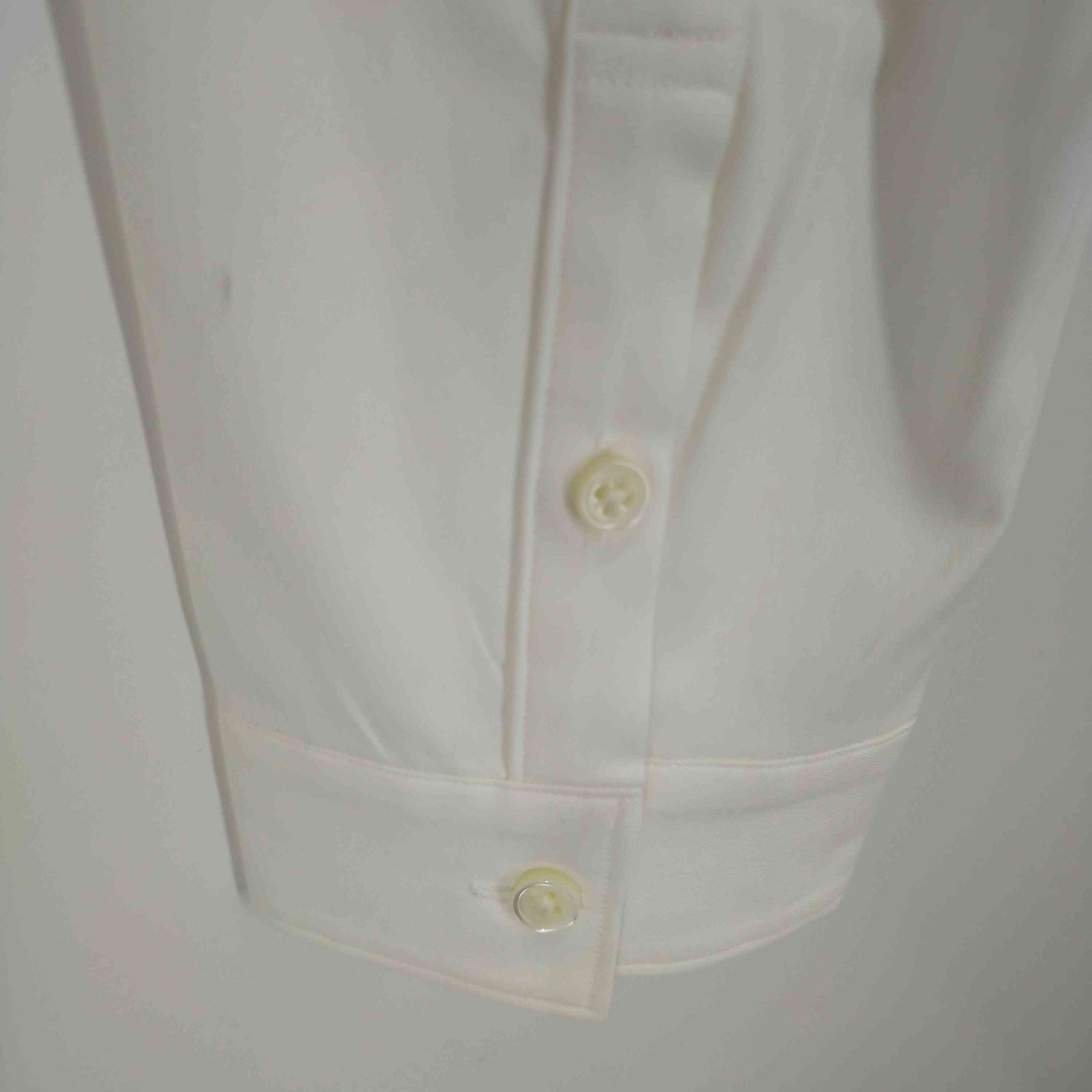 #818 wjk ホワイト シャツ DEORON サンプル品 818 wjk ホワイト シャツ DEORON サンプル品 - メルカリ