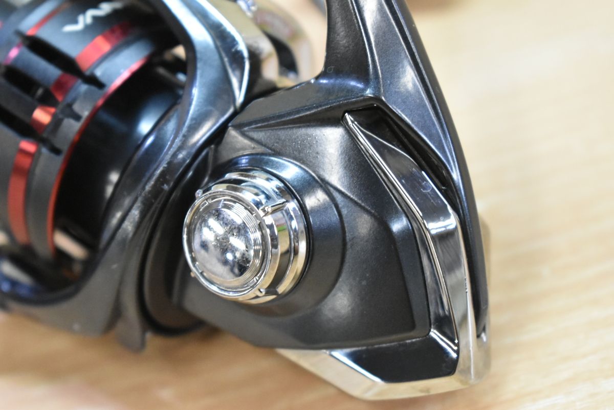 シマノ(SHIMANO) スピニングリール 20 ヴァンフォード C3000