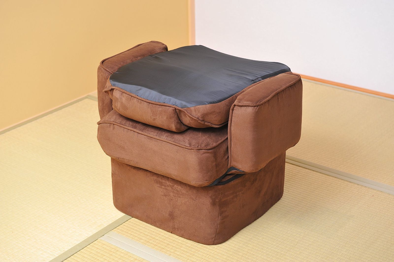 新着商品 谷村実業 回転高座椅子 1脚