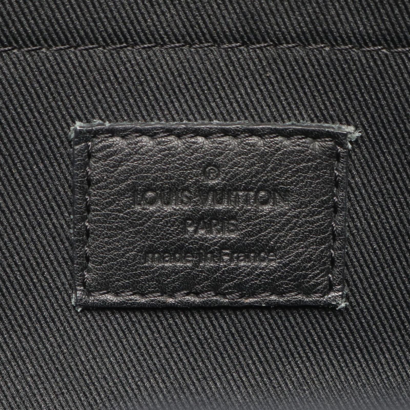 VUITTON リュックサック