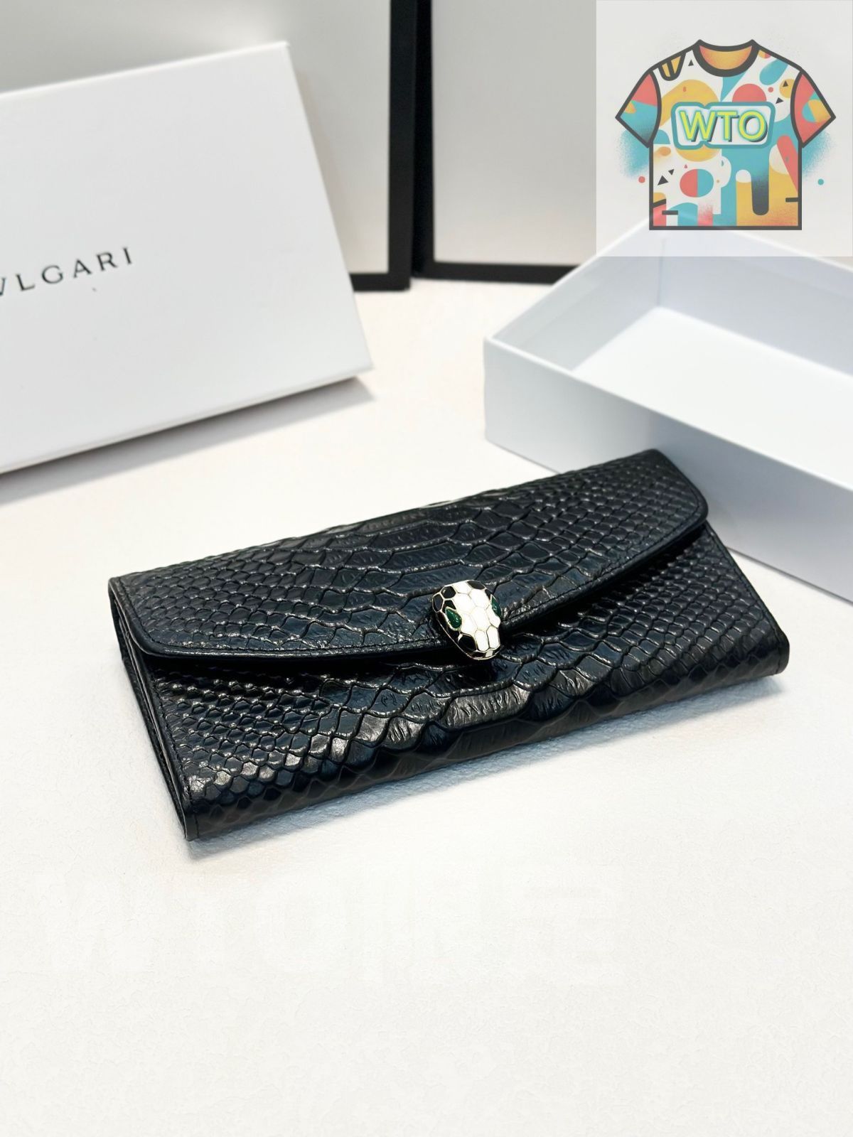 新品未使用品！BVLGARI キーケース BVLGARI ブルガリ ロゴ金具 キーケース カーフ レディース